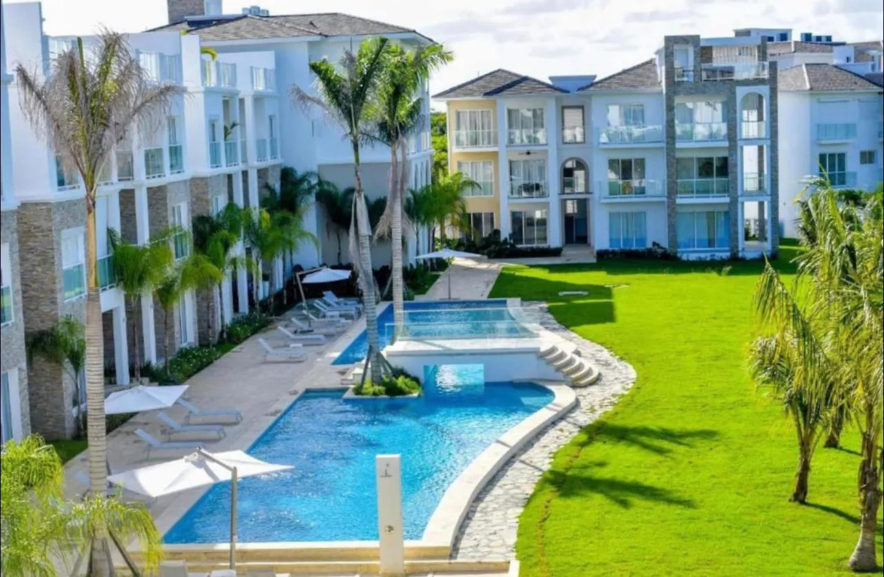 Beautiful Property Across From Hardrock Hotel With Free Casino Private Beach Club And Golf Course We Now Take Google Pay Apple Pay And Paypal Πούντα Κάνα Δομινικανή Δημοκρατία