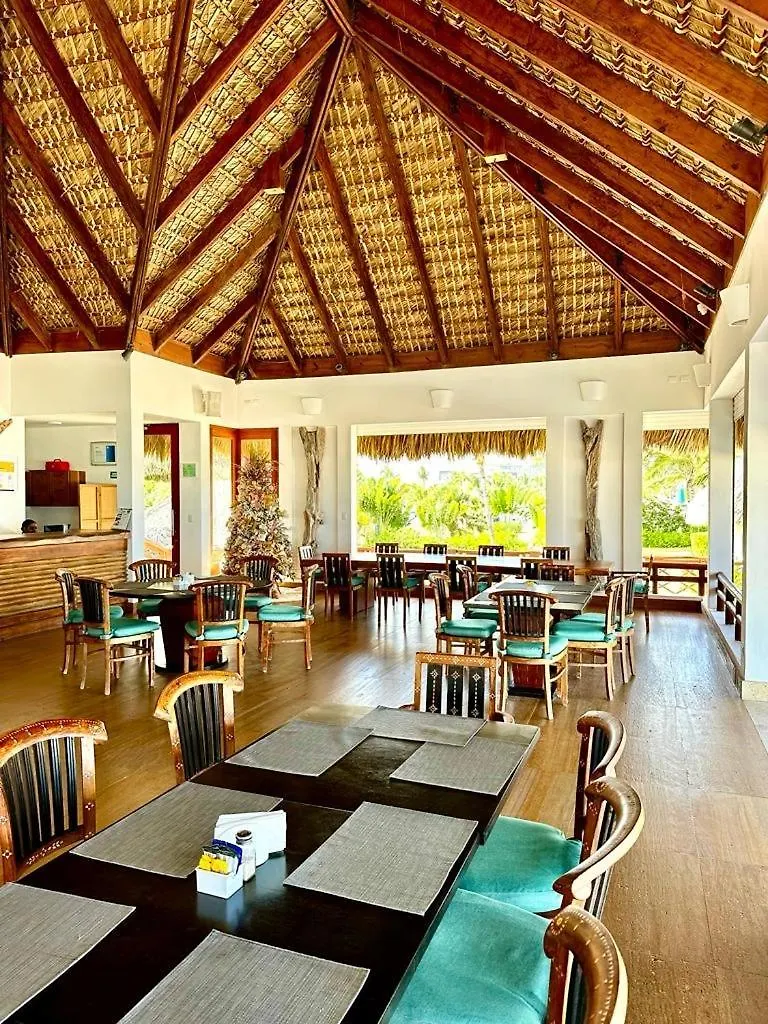 Beautiful Property Across From Hardrock Hotel With Free Casino Private Beach Club And Golf Course We Now Take Google Pay Apple Pay And Paypal Πούντα Κάνα 0*,  Δομινικανή Δημοκρατία