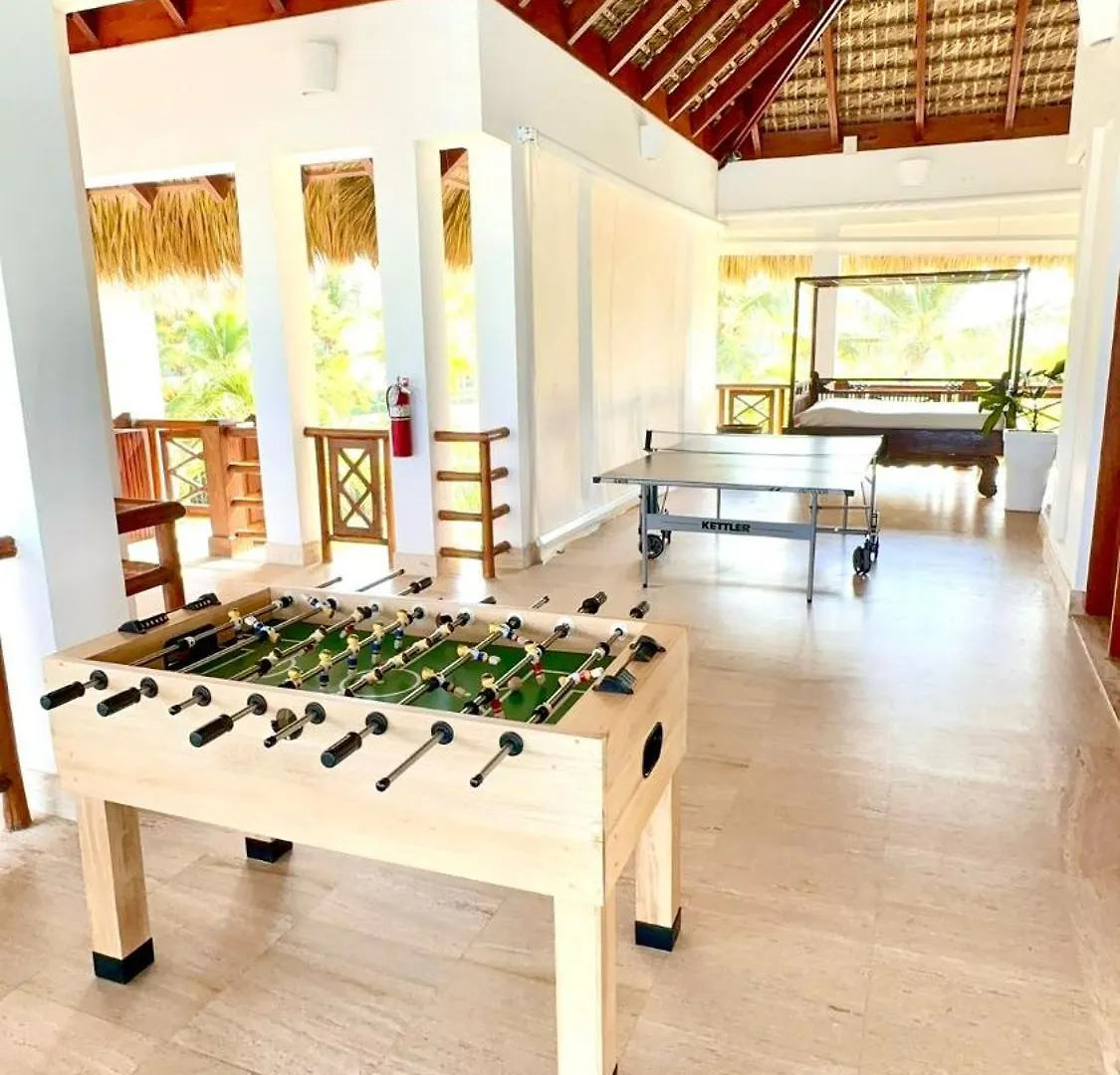 Beautiful Property Across From Hardrock Hotel With Free Casino Private Beach Club And Golf Course We Now Take Google Pay Apple Pay And Paypal Πούντα Κάνα