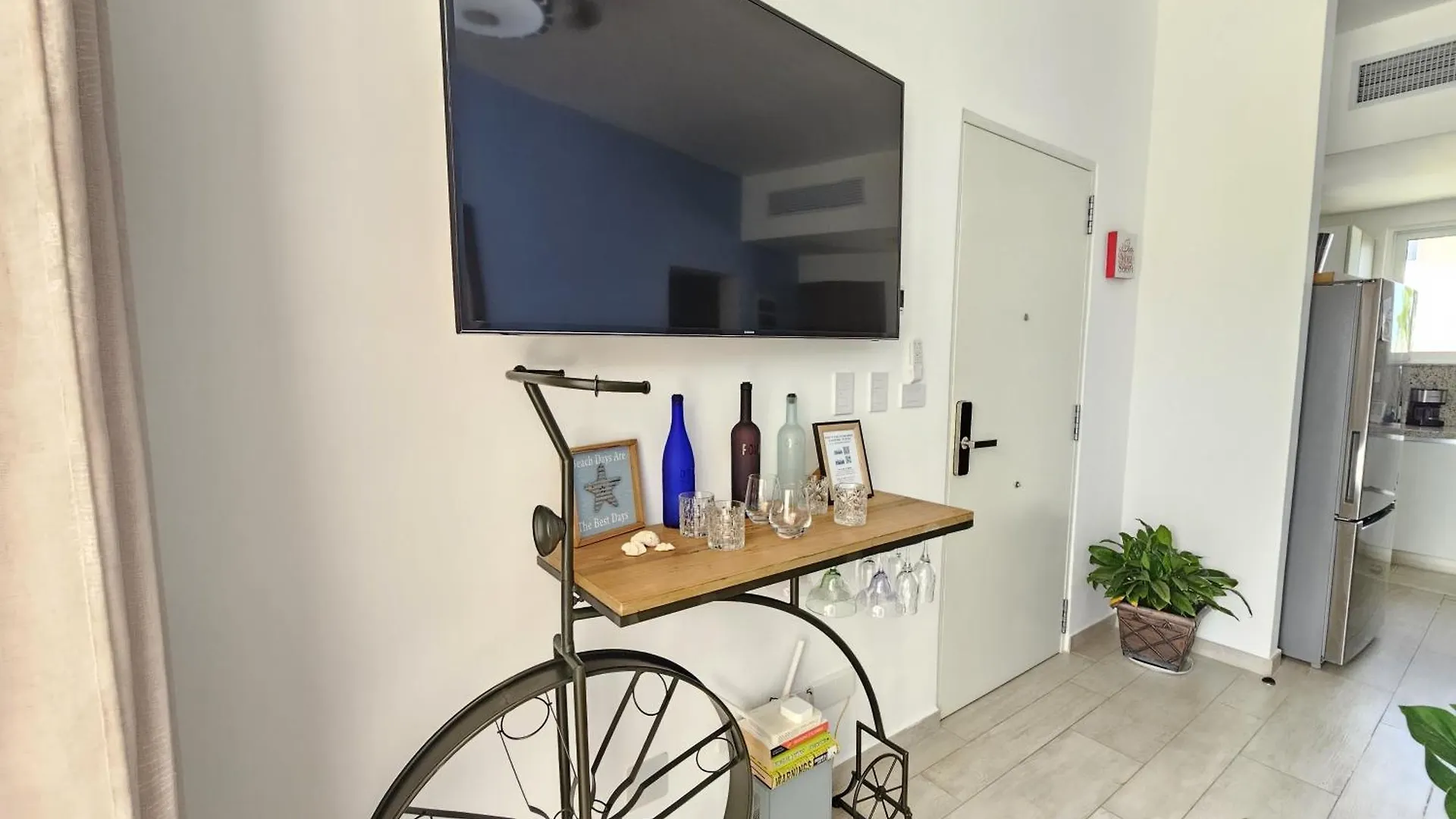 Beautiful Property Across From Hardrock Hotel With Free Casino Private Beach Club And Golf Course We Now Take Google Pay Apple Pay And Paypal Punta Cana